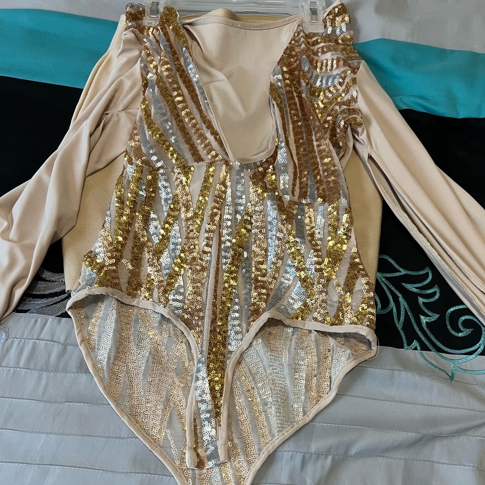 2 piece set, size small worn once